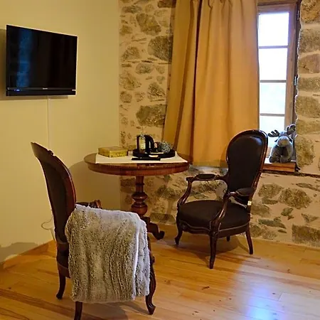 Et Table D'hotes Du Pere 3* Boussenac