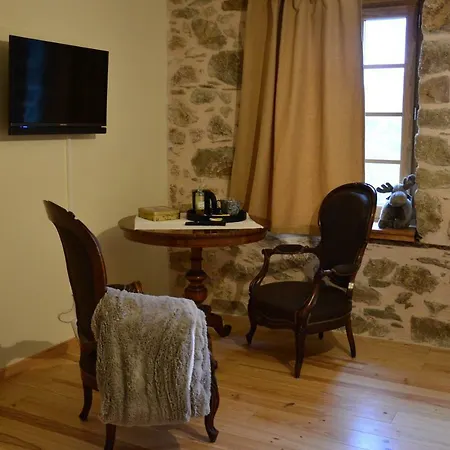 Et Table D'hotes Du Pere לינה וארוחת בוקר 3*